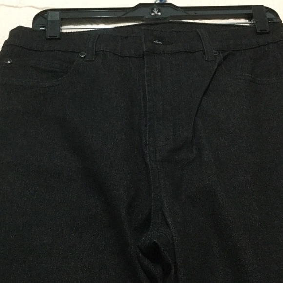 DG by Diane Gilman Black Jeans - Picture 7 of 8